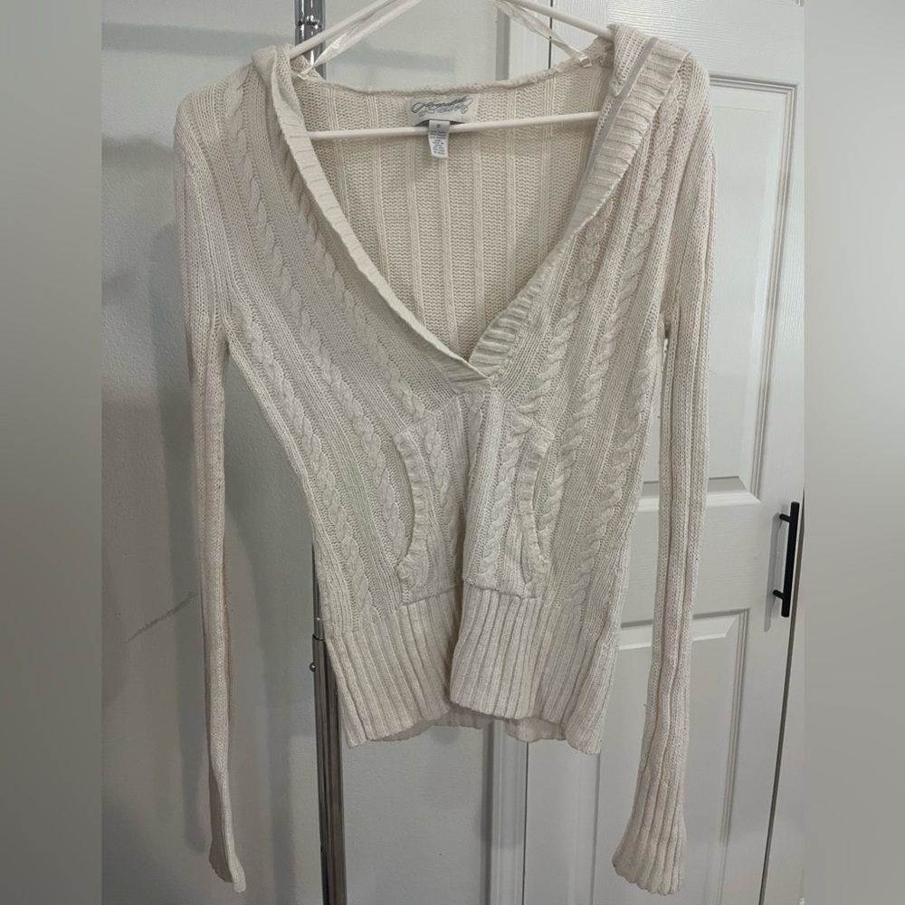 Aéropostale Cozy Cream Cable Knit Sweater